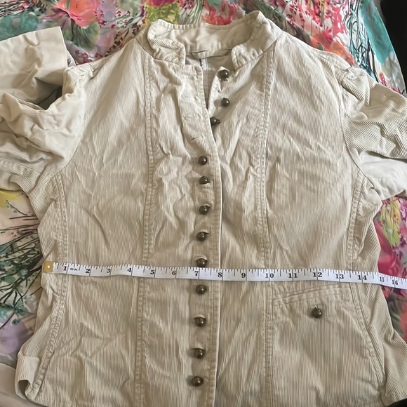 Jacket - Picture 7 of 9